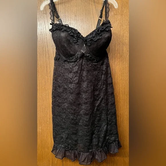 EUC Unbranded Elegant Black Lace Chemise Women’s 18/20 - Picture 2 of 10